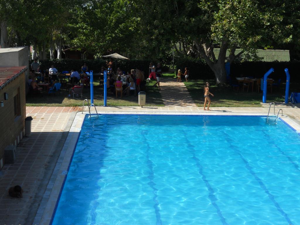 Camping Fuente De Piedra Zewnętrze zdjęcie
