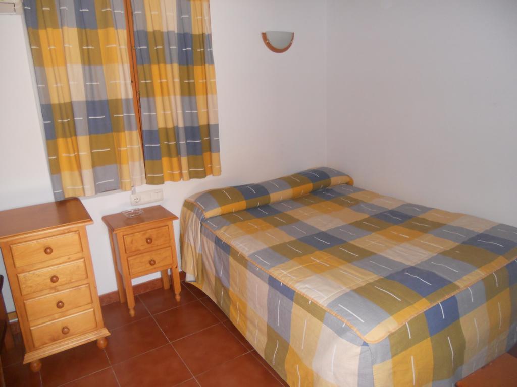 Camping Fuente De Piedra Zewnętrze zdjęcie